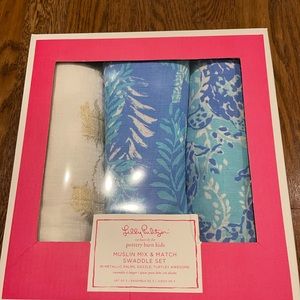 NWT Lilly Pulitzer for Pottery Barn Muslin Swaddle
